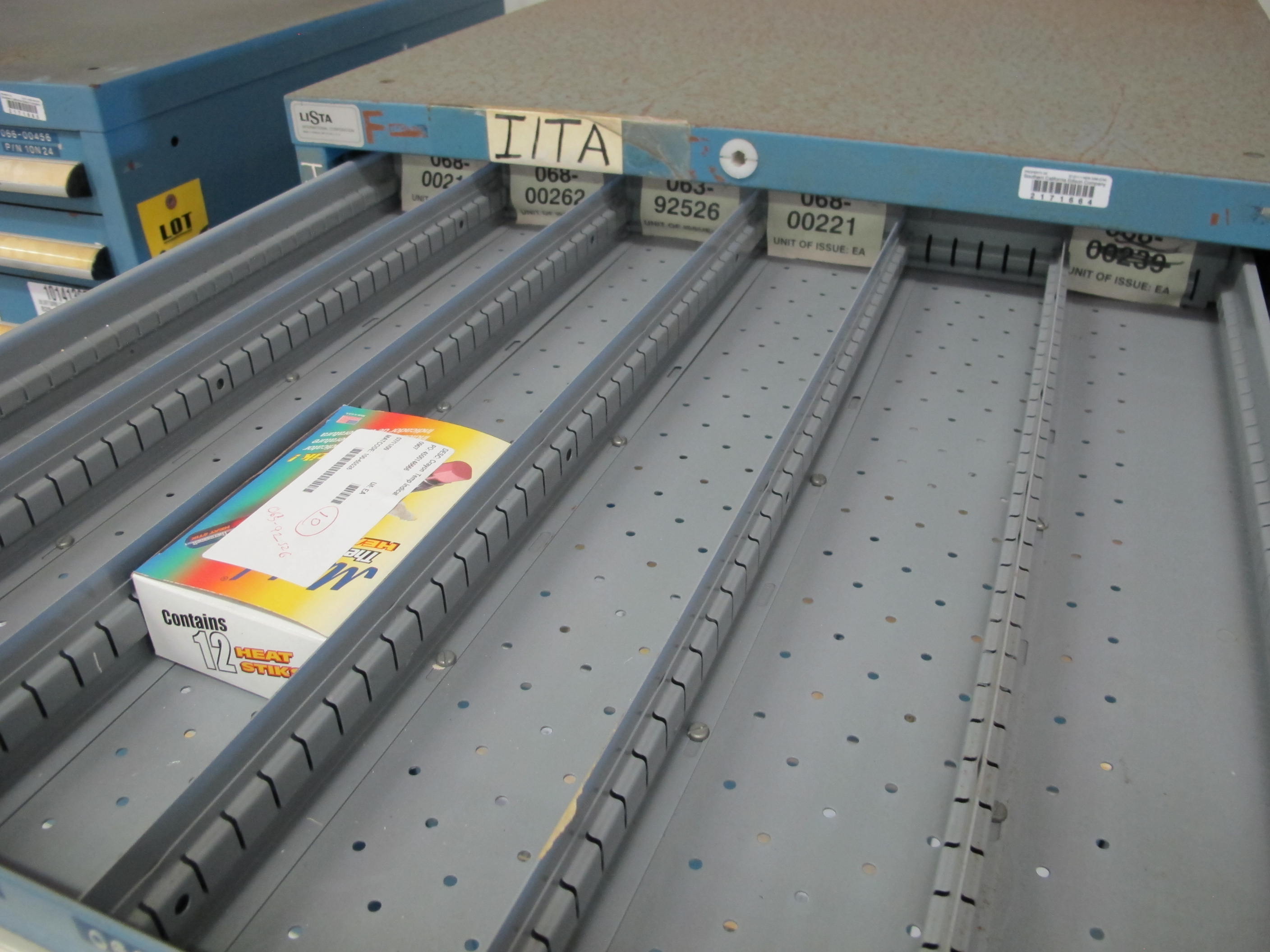 LISTA HEAVY DUTY 10-DRAWER PARTS CABINET W/ CONTENTS (W-44) LOADING & HANDLING FEE $25-